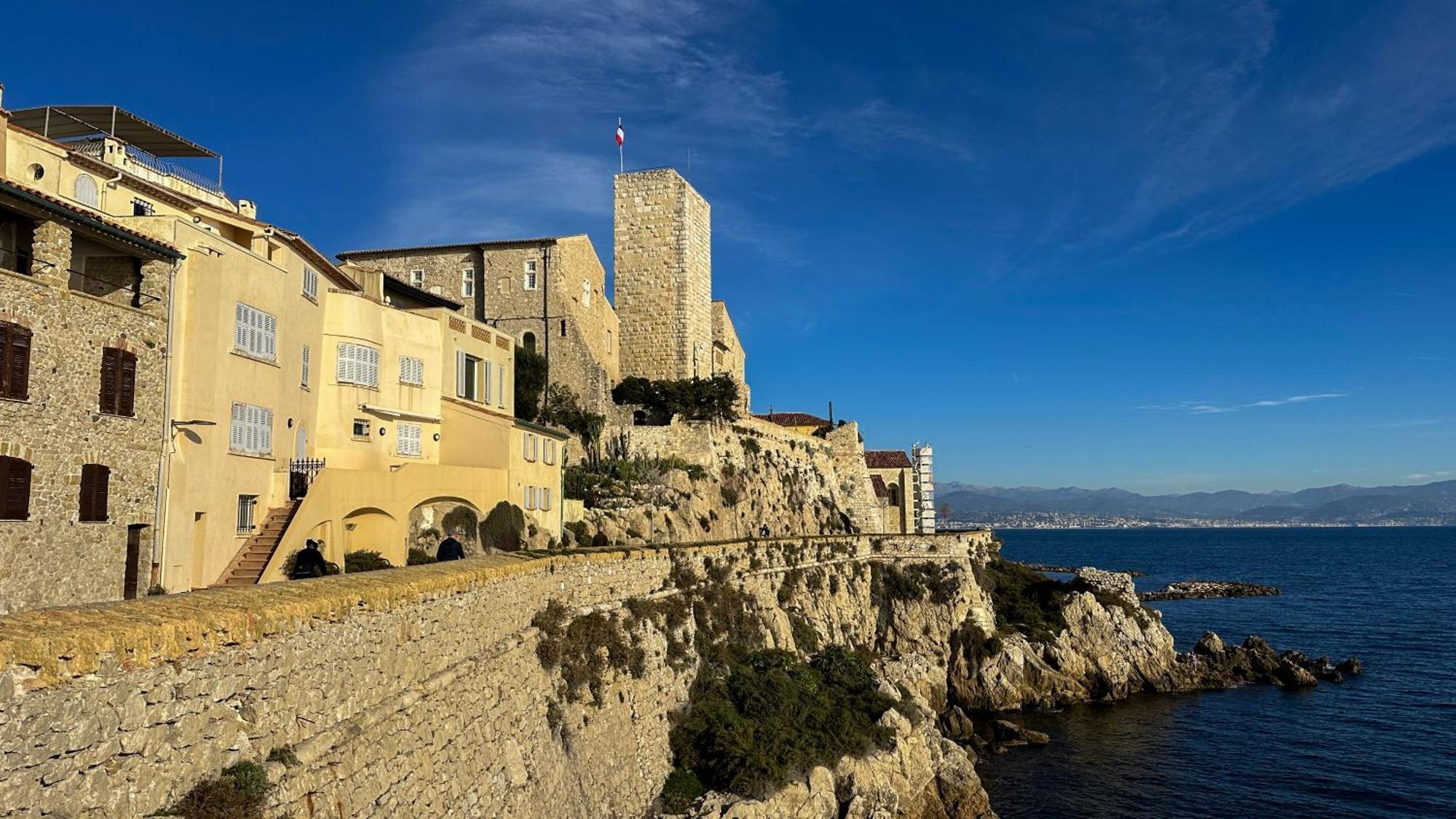 Casalionelantibes 70 Sqm Apartment With Garden And Parking Dış mekan fotoğraf
